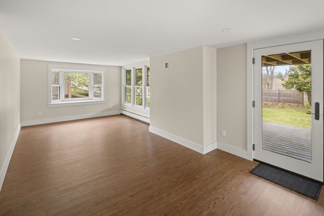 405 Maple Street, Stowe, VT 05672