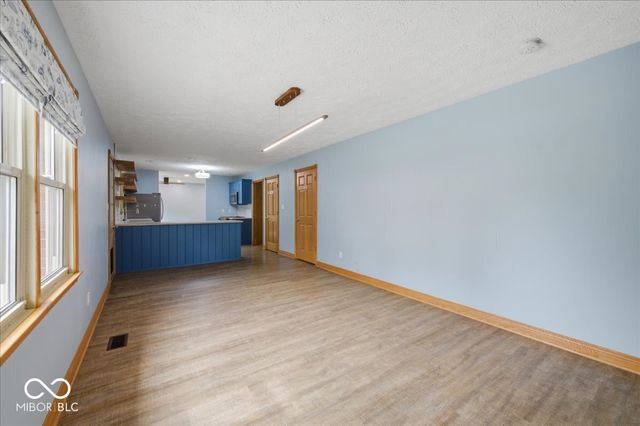 1343 S Buttercup Drive, New Palestine, IN 46163