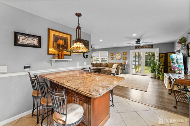 51 Thomas Street, Metuchen, NJ 08840