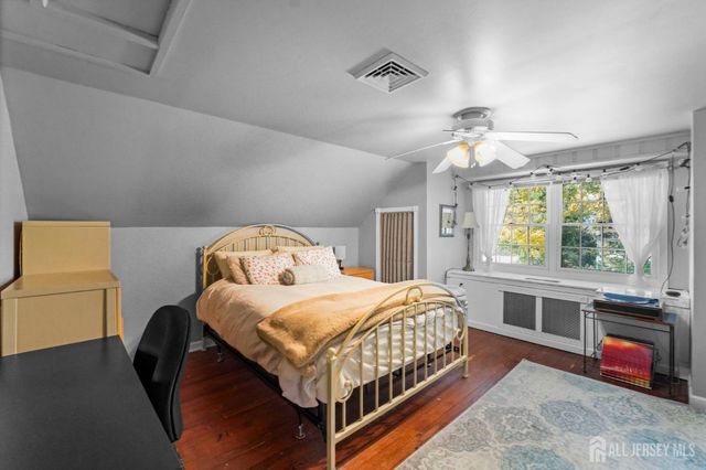 51 Thomas Street, Metuchen, NJ 08840