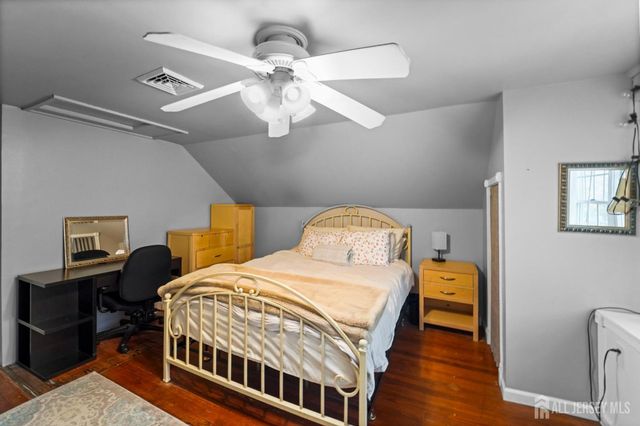 51 Thomas Street, Metuchen, NJ 08840