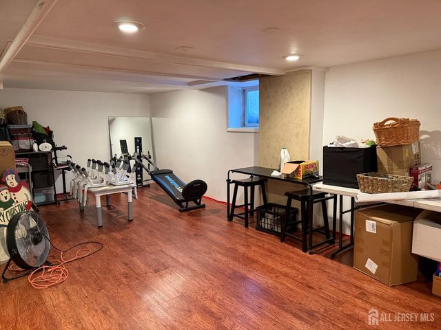 51 Thomas Street, Metuchen, NJ 08840