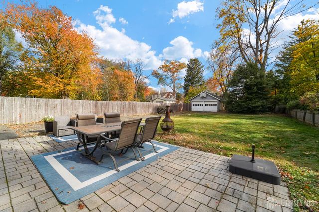 51 Thomas Street, Metuchen, NJ 08840