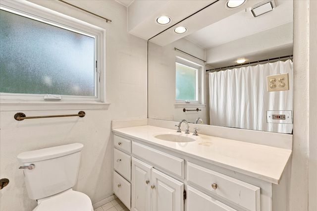 6409 W EMS Road, Fort Worth, TX 76116