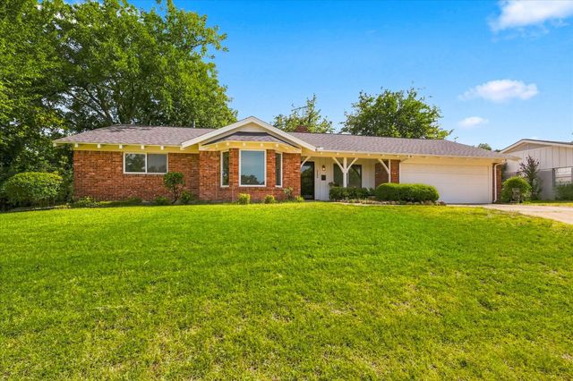 6409 W EMS Road, Fort Worth, TX 76116