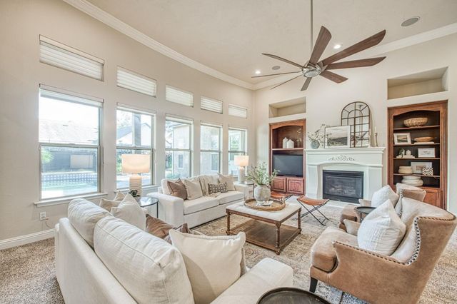 1879 N Harvard Avenue, Clovis, CA 93619