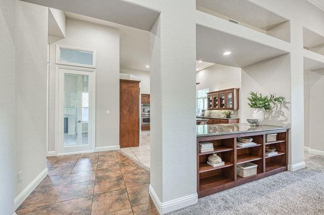 1879 N Harvard Avenue, Clovis, CA 93619