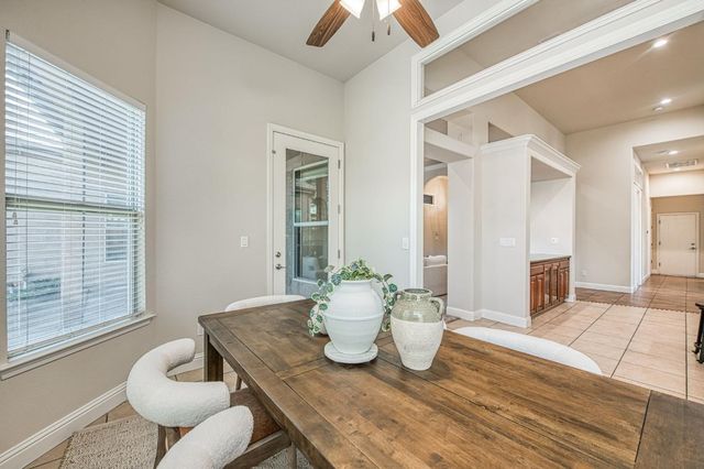 1879 N Harvard Avenue, Clovis, CA 93619