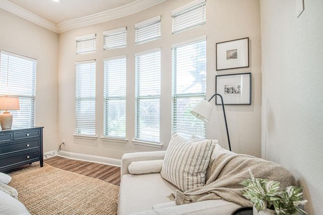 1879 N Harvard Avenue, Clovis, CA 93619