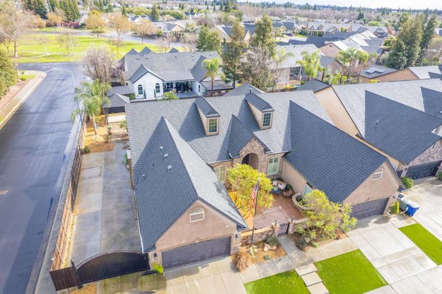 1879 N Harvard Avenue, Clovis, CA 93619