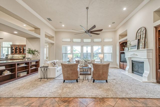 1879 N Harvard Avenue, Clovis, CA 93619