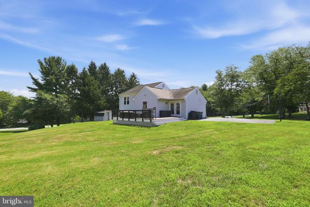 12201 HORSE CENTER RD, North Potomac, MD 20878