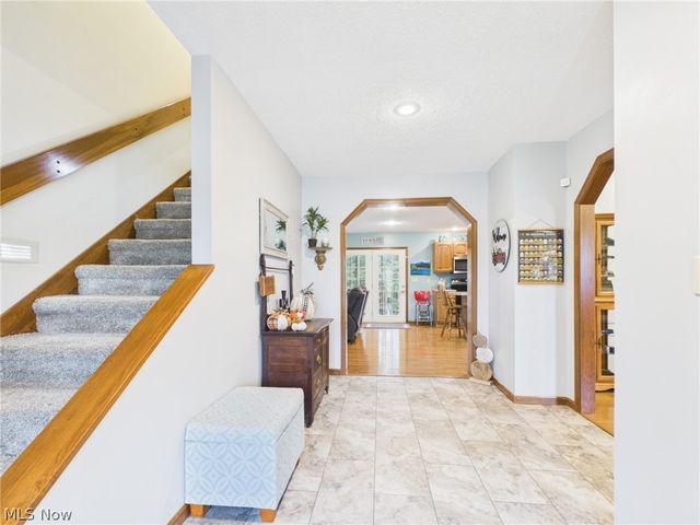 6 Amanda Lane, Parkersburg, WV 26104
