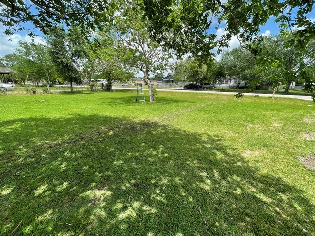 2734 Ash Road, Pearland, TX 77584