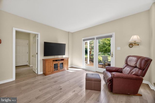 153 E DOE RUN RD, Kennett Square, PA 19348