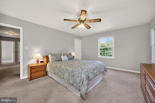 153 E DOE RUN RD, Kennett Square, PA 19348