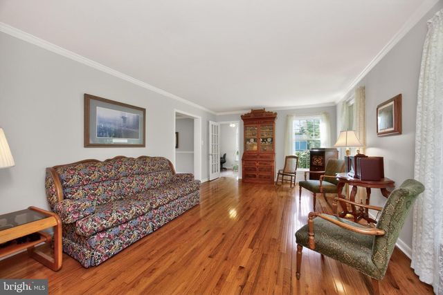 153 E DOE RUN RD, Kennett Square, PA 19348