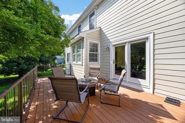 153 E DOE RUN RD, Kennett Square, PA 19348