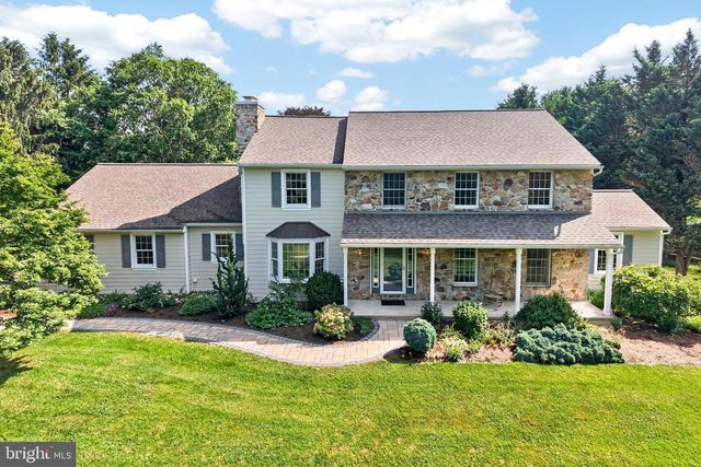 153 E DOE RUN RD, Kennett Square, PA 19348