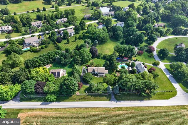 153 E DOE RUN RD, Kennett Square, PA 19348