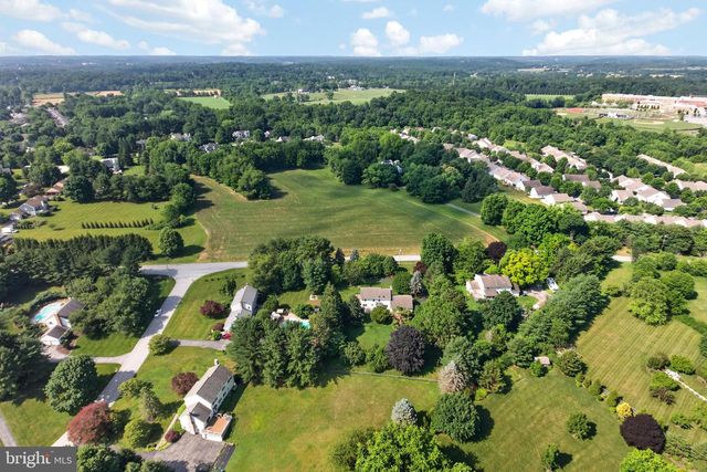153 E DOE RUN RD, Kennett Square, PA 19348