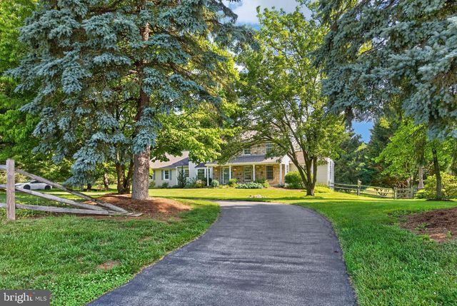 153 E DOE RUN RD, Kennett Square, PA 19348