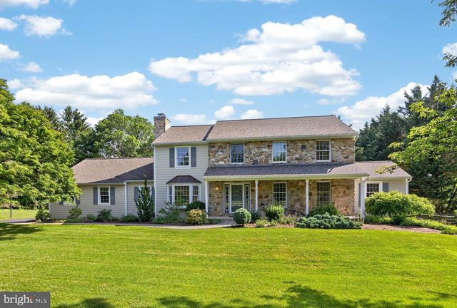 153 E DOE RUN RD, Kennett Square, PA 19348