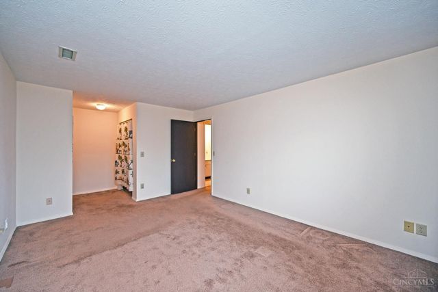 50 Dusk Court, Fairfield, OH 45014