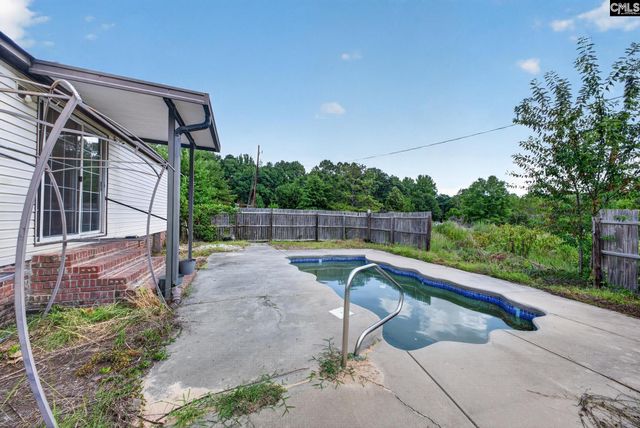 948 Peach Festival Road, Gilbert, SC 29054