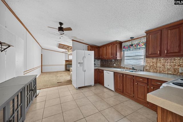 948 Peach Festival Road, Gilbert, SC 29054