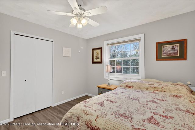 9992 Woodbury Road, Laingsburg, MI 48848