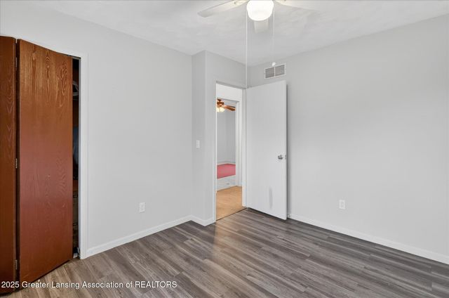 9992 Woodbury Road, Laingsburg, MI 48848