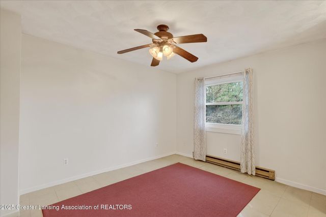 9992 Woodbury Road, Laingsburg, MI 48848