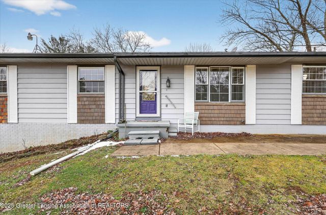 9992 Woodbury Road, Laingsburg, MI 48848