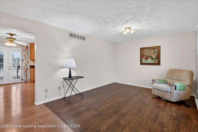 9992 Woodbury Road, Laingsburg, MI 48848