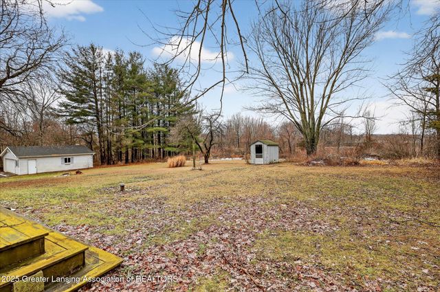 9992 Woodbury Road, Laingsburg, MI 48848