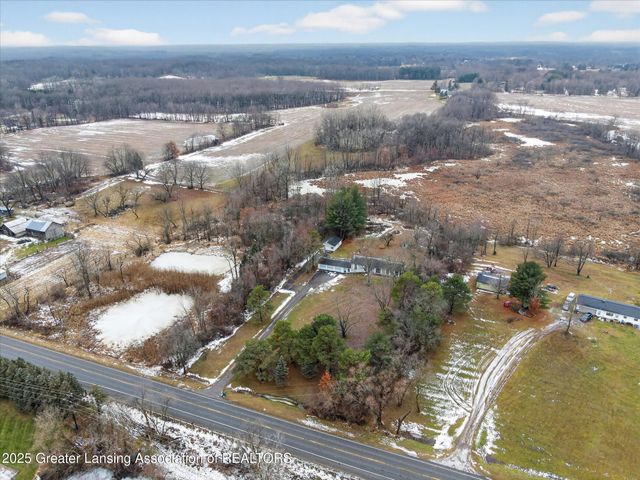 9992 Woodbury Road, Laingsburg, MI 48848