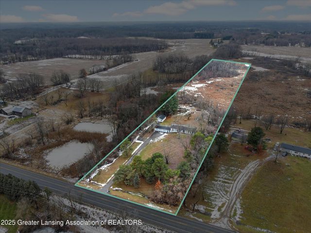 9992 Woodbury Road, Laingsburg, MI 48848