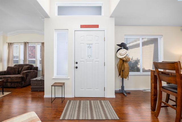 3401 S Lyle Street, Kennewick, WA 99337