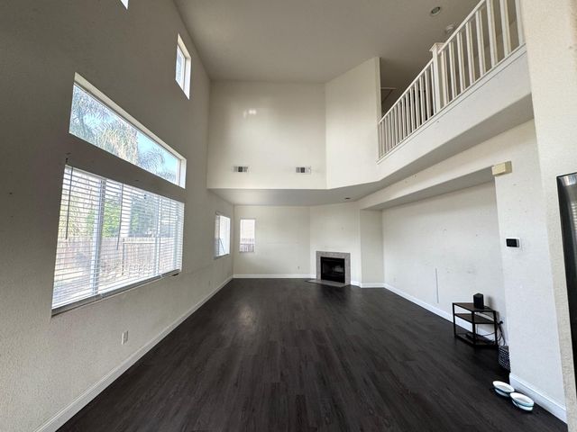 2488 Gaines Ln, Tracy, CA 95377