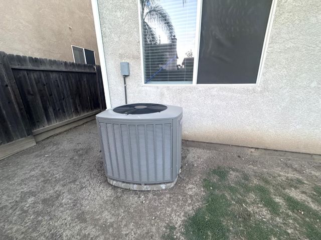 2488 Gaines Ln, Tracy, CA 95377