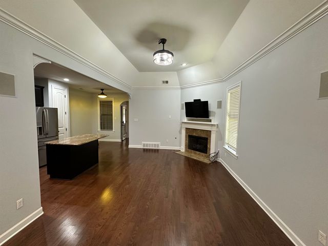 7303 WINTERBROOK LN, Memphis, TN 38018