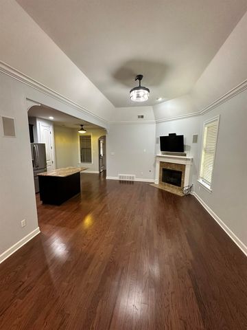 7303 WINTERBROOK LN, Memphis, TN 38018