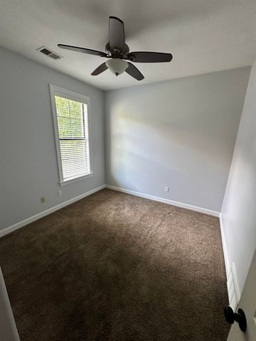 7303 WINTERBROOK LN, Memphis, TN 38018