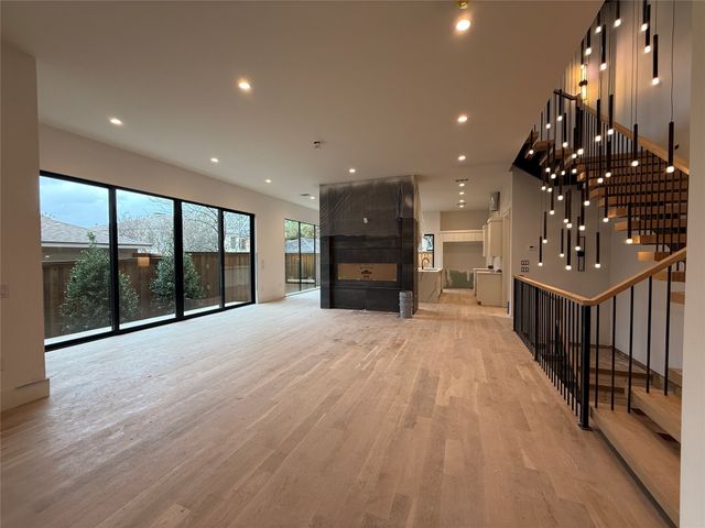 3624 N Fitzhugh Avenue, Dallas, TX 75204