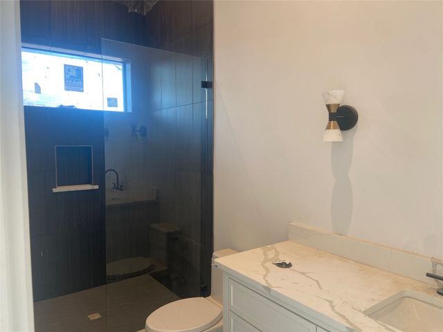 3624 N Fitzhugh Avenue, Dallas, TX 75204