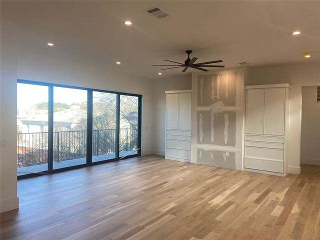 3624 N Fitzhugh Avenue, Dallas, TX 75204