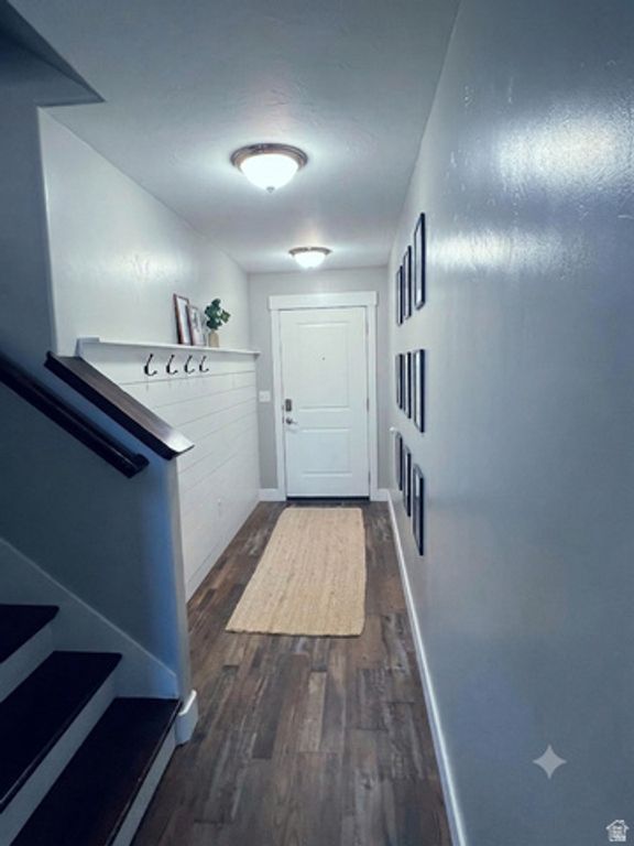 14534 S EDGEMERE DR, Herriman, UT 84096 — photo 2
