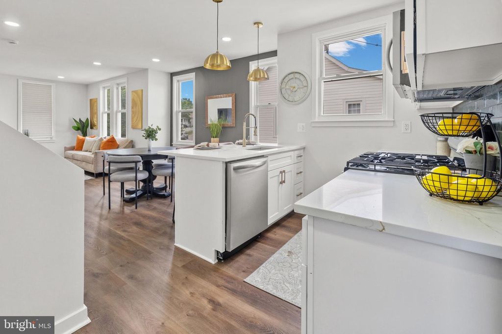 Image 2 of property listing at 3009 MILFORD AVE, Baltimore, MD 21207