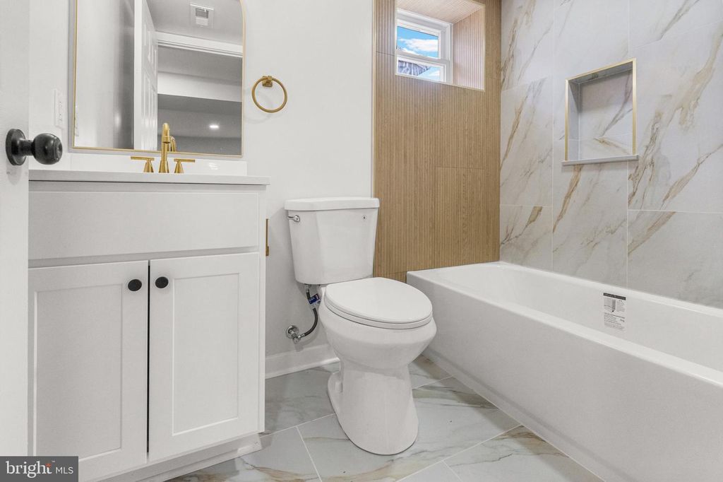 Image 25 of property listing at 3009 MILFORD AVE, Baltimore, MD 21207